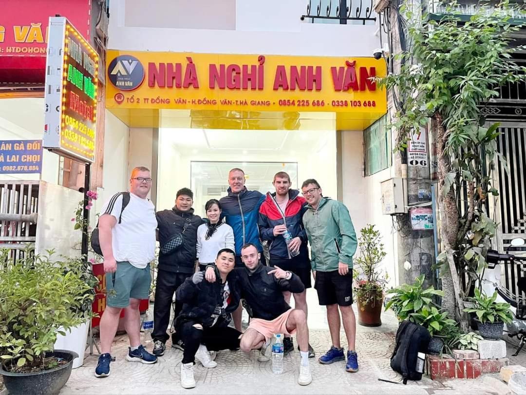 Nha Nghi Anh Van Dong Van  Luaran gambar