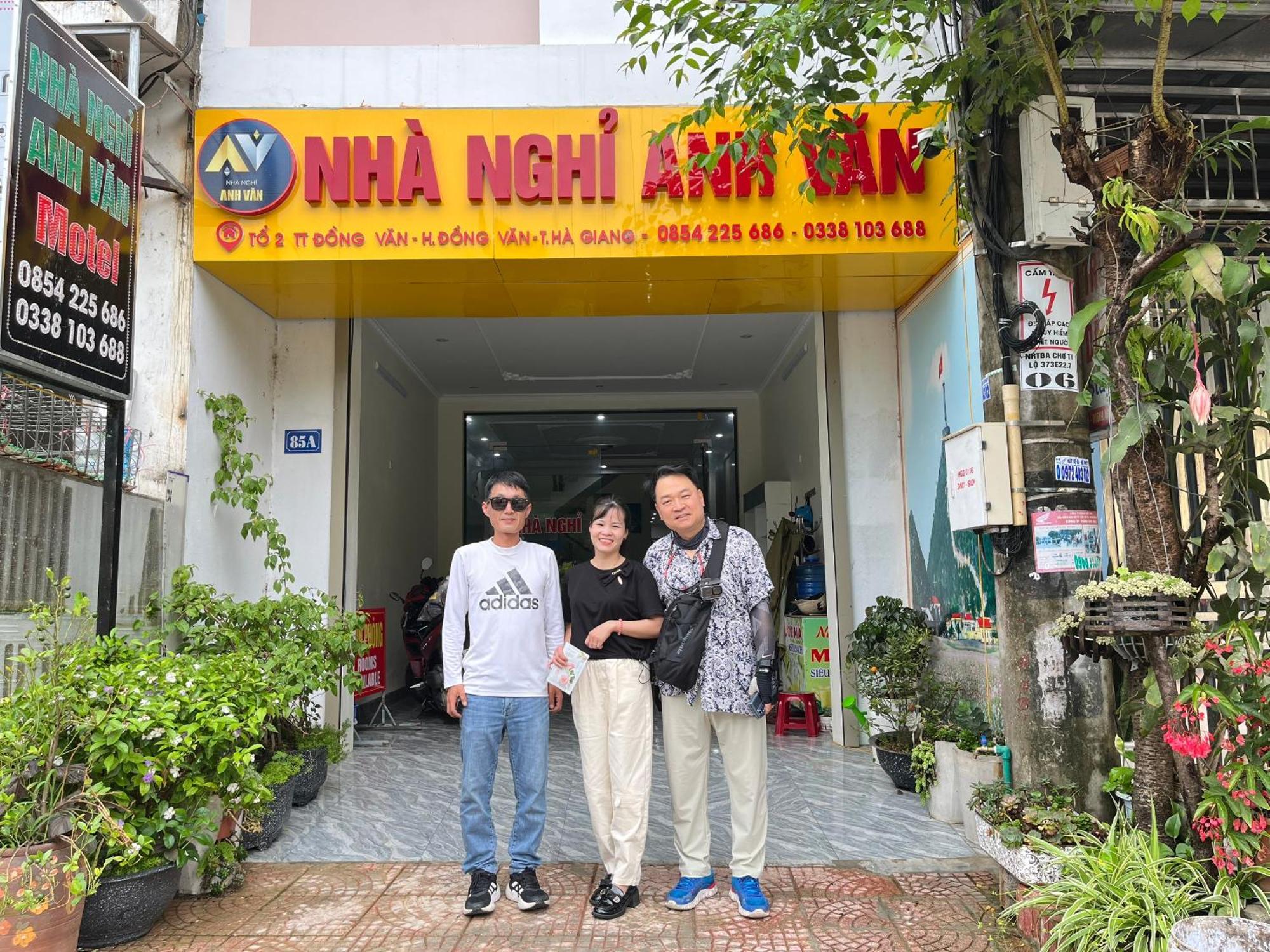 Nha Nghi Anh Van Dong Van  Luaran gambar